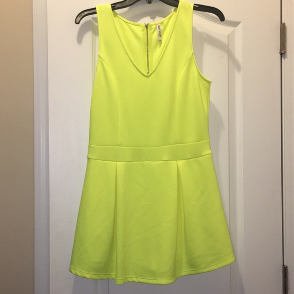 Highlighter yellow romper - Picture 1 of 4